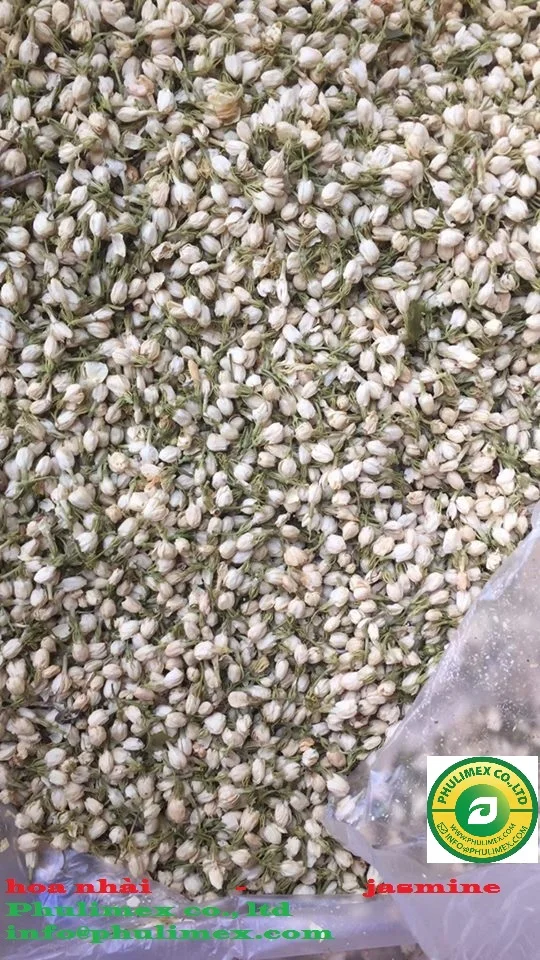 
DRIED ROSE, DAISY, PURPLE STATICE, CARNATION AND SUNFLOWER FOR TRADITIONAL MEDICINE 