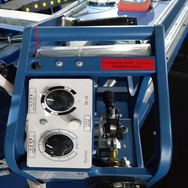 High-efficiency automatic welding machine applied to supermarket shelf columns in 2020 supermarket shelf making machine