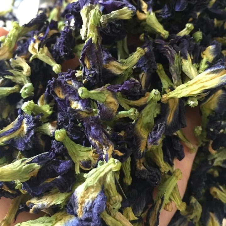 
DRIED ROSE, DAISY, PURPLE STATICE, CARNATION AND SUNFLOWER FOR TRADITIONAL MEDICINE 