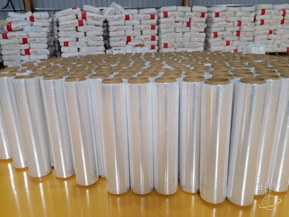 Good pe stretch protect transparency film foil pallet strech wrap film made in Vietnam