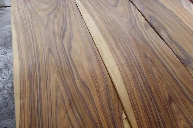 Santos Rosewood Veneers