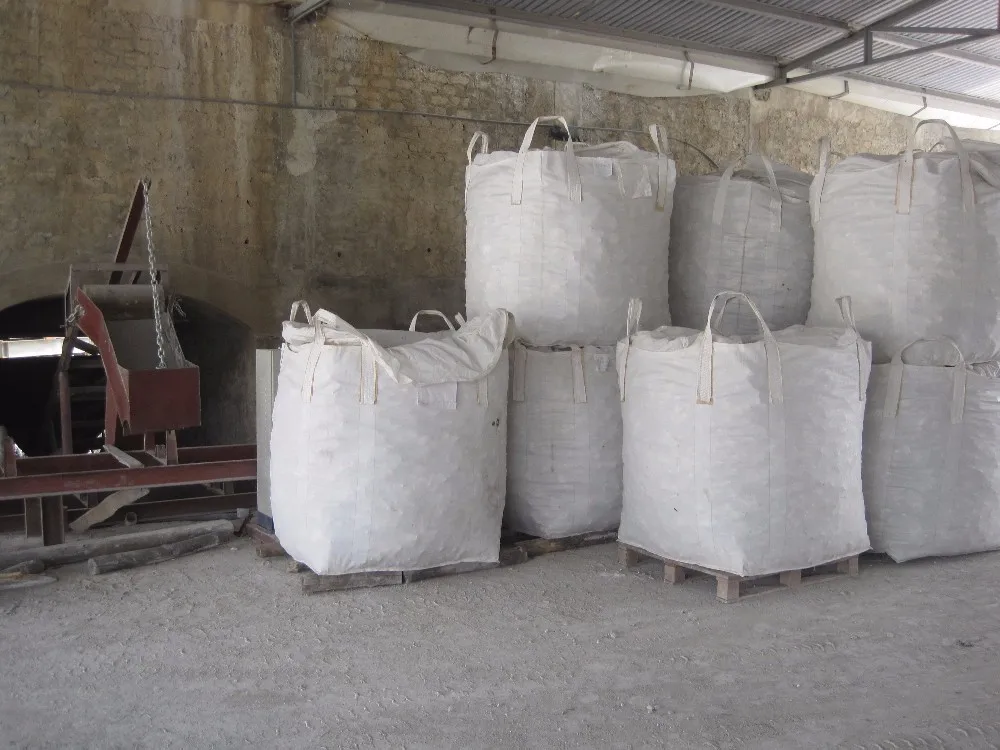 
QUICK LIME - CALCIUM OXIDE LUMP - HIGH QUALITY VIETNAM LIME 