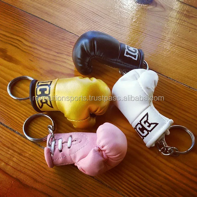keychains mma gloves/miniboxing at wholesale prices customized for your brand promotion or team logo/country flag