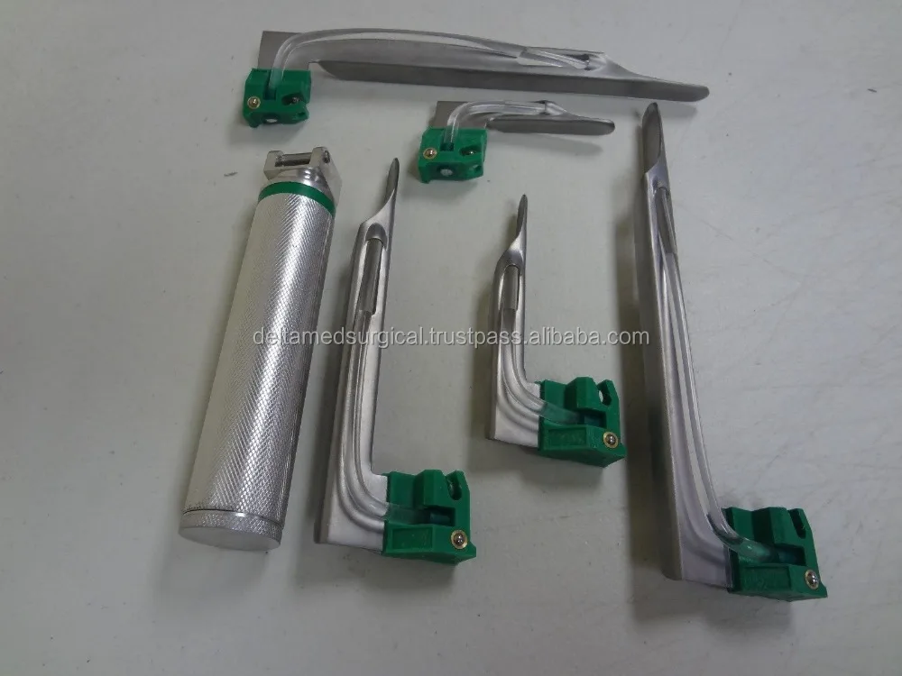 Plastic single use laryngoscope blades and Single use Miller and Macintosh plastic laryngoscope blades