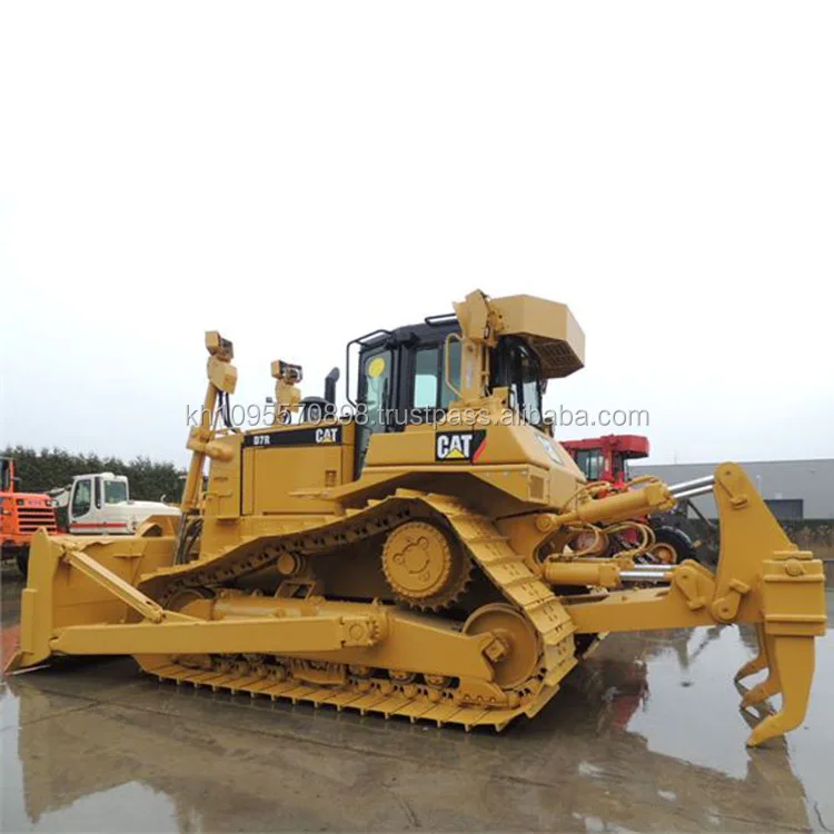 Original Japan D7R crawler bulldozer for sale , Caterppillar dozers D7 on sale in Shanghai China