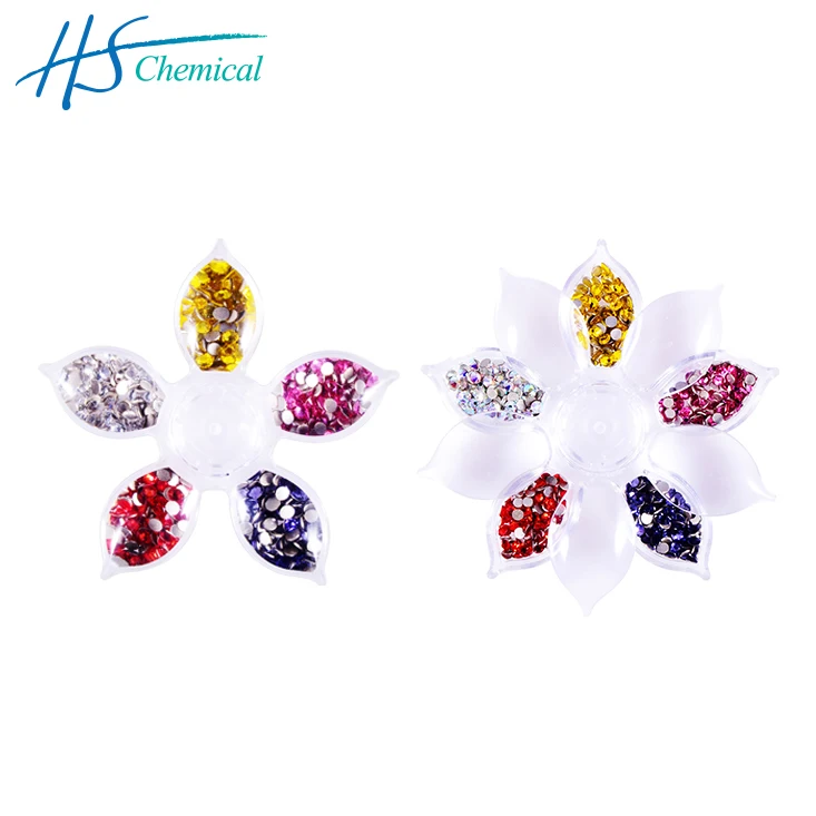 Кристальные камни в форме цветка