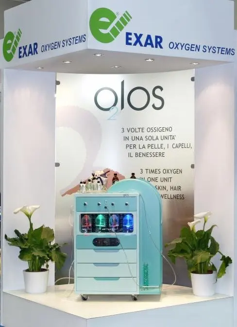 Oxygen facial beauty equipment includes oxygen concentrator portable, cosmetic kit,oxygen jet peel