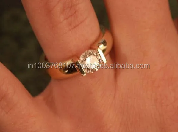 Round Cut 0.30 to 2.50 carats Natural Diamond Ring For Wedding In 14 kt Yellow Gold