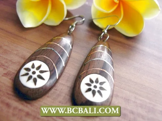 Natural Wood Sono Handmade Earrings Hand Carving Ethnic Design