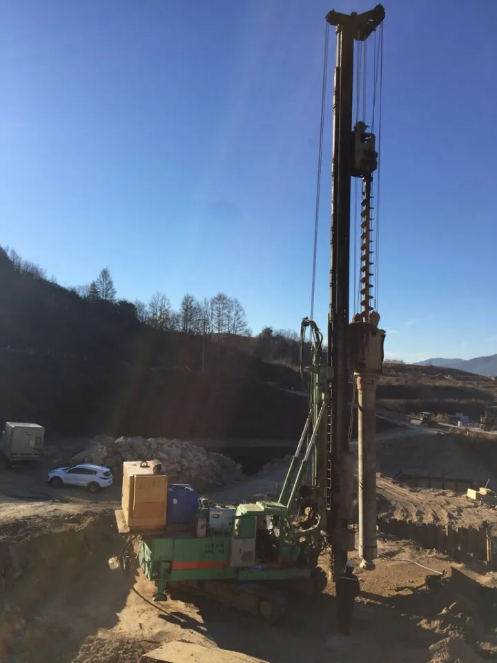 
[ Winwin Used Machinery ] Used Pile driver NIPPON Sharyo DHJ40 1989yr For Sale 
