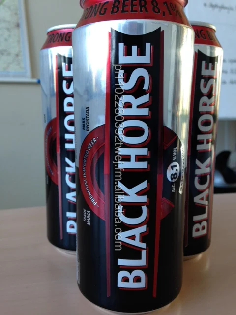Beer premium BEER BLACK HORSE STRONG 8,1%alc