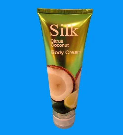 
Silk Body Cream Coconut 6oz 