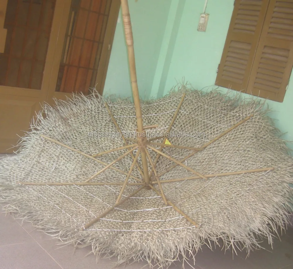 SEAGRASS BAMBOO UMBRELLA - PALM LEAF UMBRELLA_BAMBOO FURNITURE_CHEAPEST PRICE (email : Info@gianguyencraft.com)