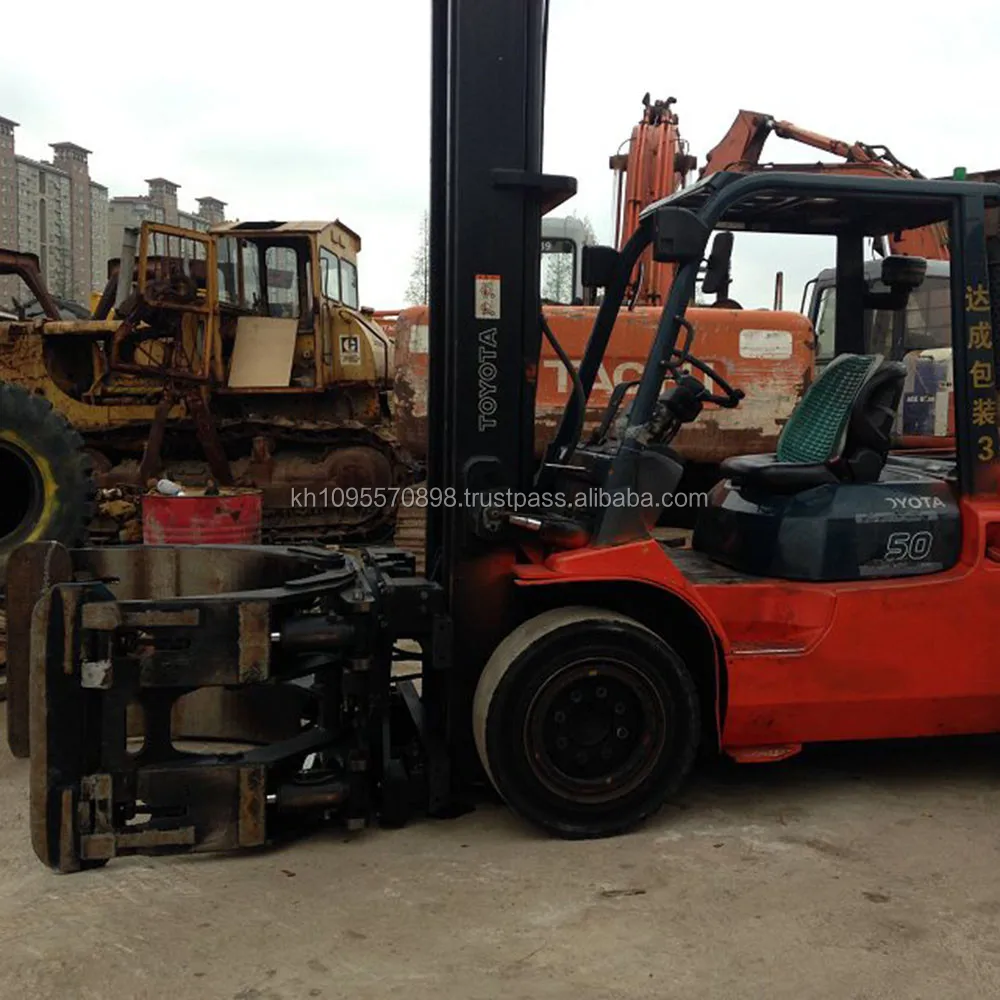 Подержанный вилочный погрузчик Toyota FD50, недорогой 5-тонный вилочный погрузчик в Шанхае, Китай