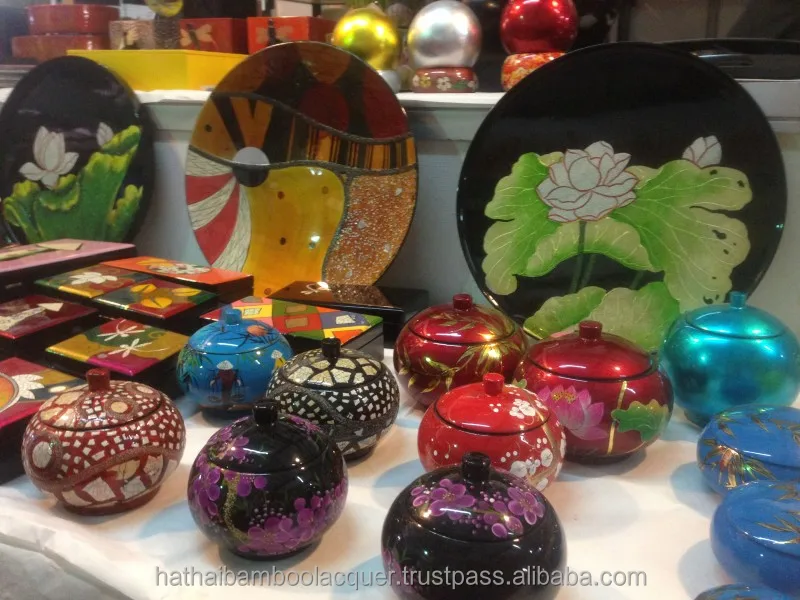 HT9904 Wood lacquer candy gift box, made in Vietnam, direct supply from Ha Thai lacquer factory