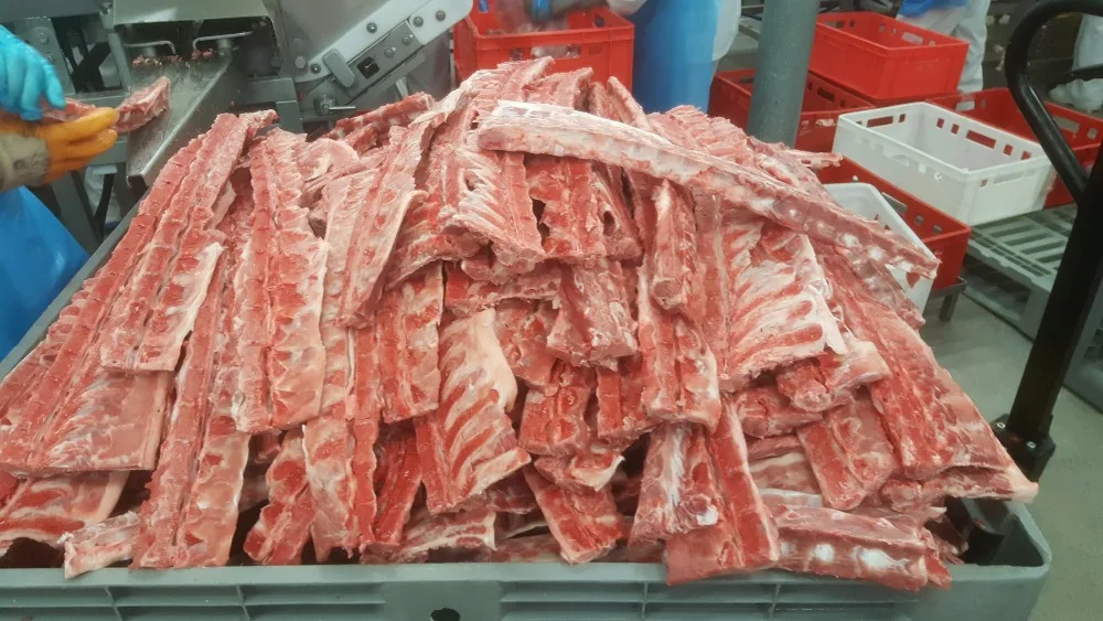 Frozen Pork Moon / Neck/ Back/ Loin/ Tail Bones from Poland