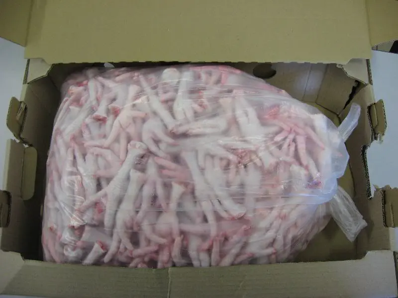 CHEAP AFFORDABLE FROZEN CHICKEN FEET / PAWS BRAZIL ORIGIN