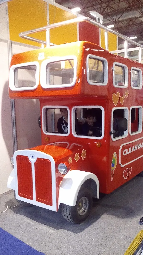 
Battery Powered London Bus 