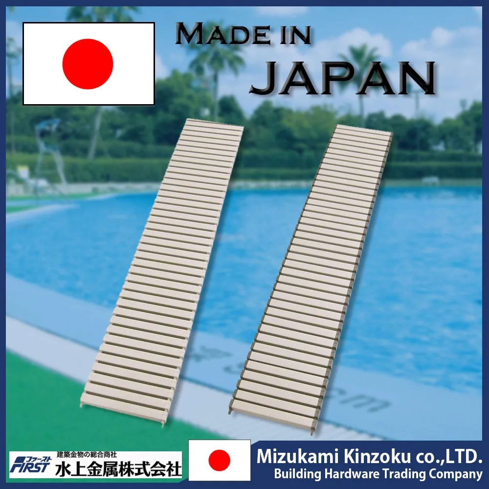 Pool drain resin grate flexible and adaptive to straight line and curve line