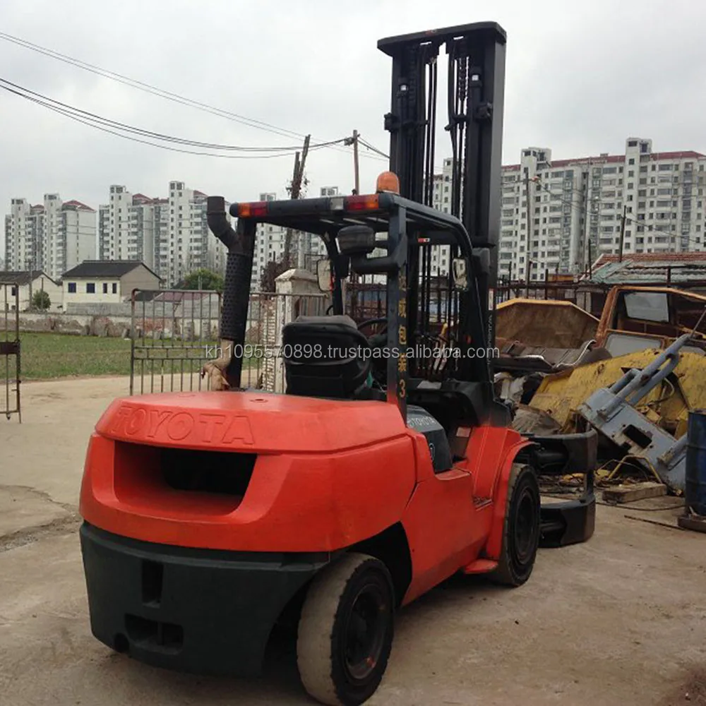 Подержанный вилочный погрузчик Toyota FD50, недорогой 5-тонный вилочный погрузчик в Шанхае, Китай