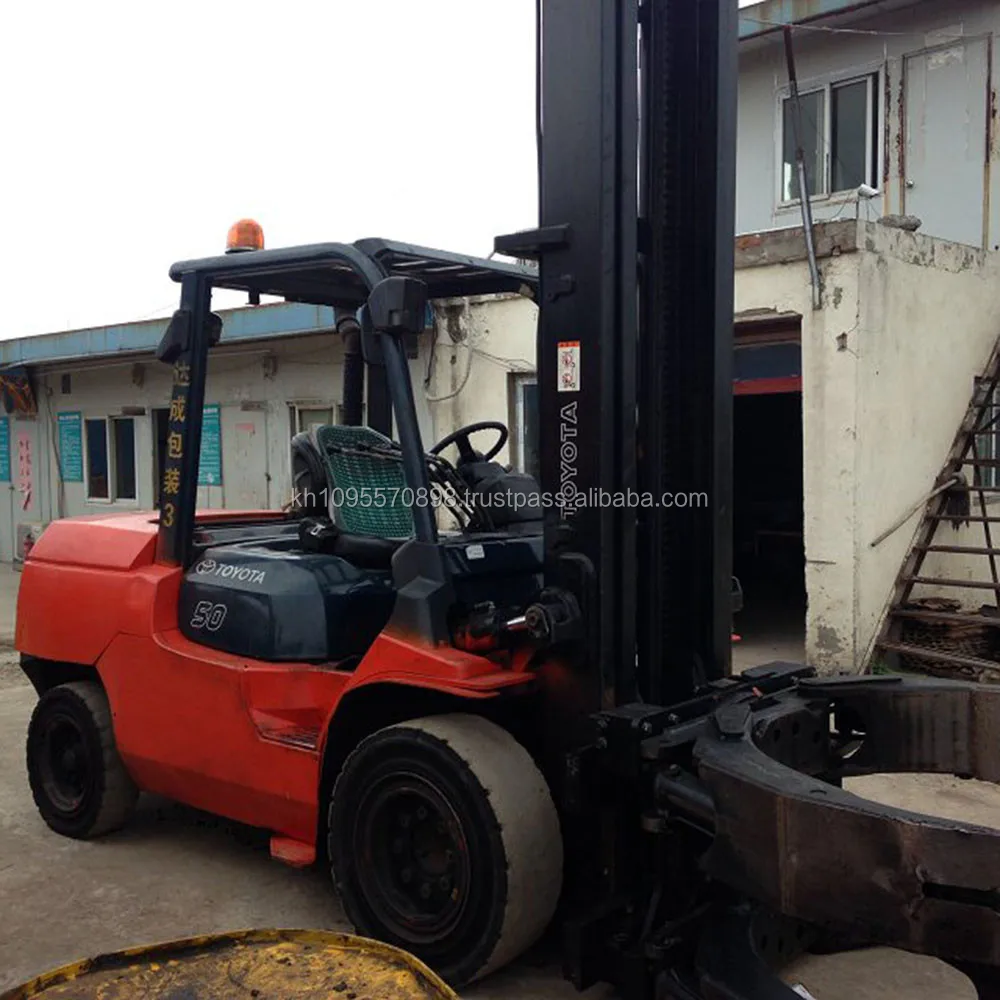 Подержанный вилочный погрузчик Toyota FD50, недорогой 5-тонный вилочный погрузчик в Шанхае, Китай
