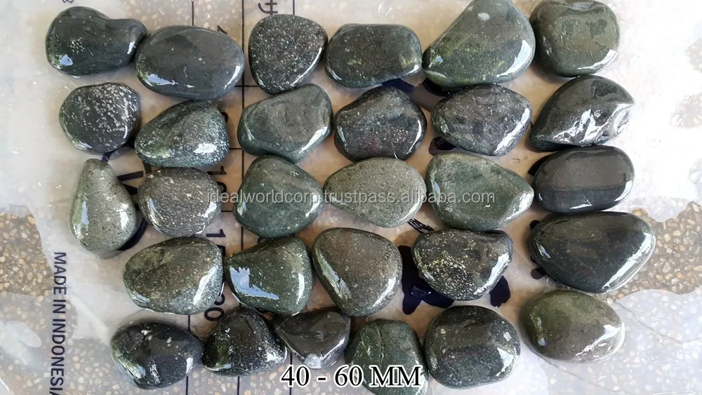 
BLACK FLAT PEBBLE COBBLE STONE 