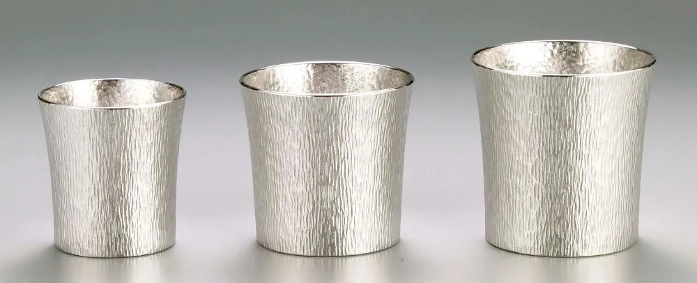 
Traditional and Hand made made by excellent skilled craftsmen Tin Tumbler for present make your drink tasty 