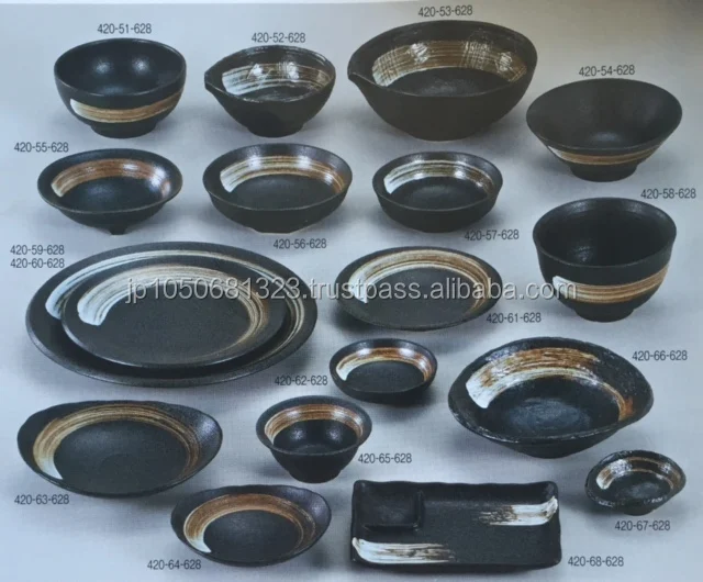 Reliable porcelain sushi boat made in Japan for wholesales, ceramic, eathenware also available