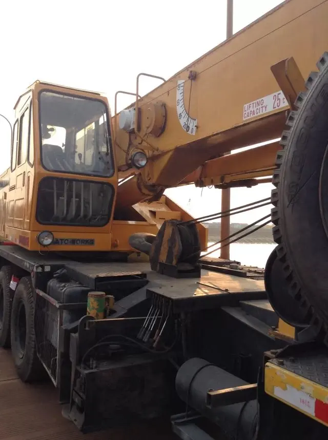 Used Japan Original KATO Truck Crane 20 Ton Used Truck Crane For Sale