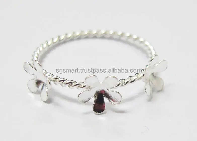 Silver 925 Spiral Ring with Flower Design Jewelry Wholesale Factory in Thailand..