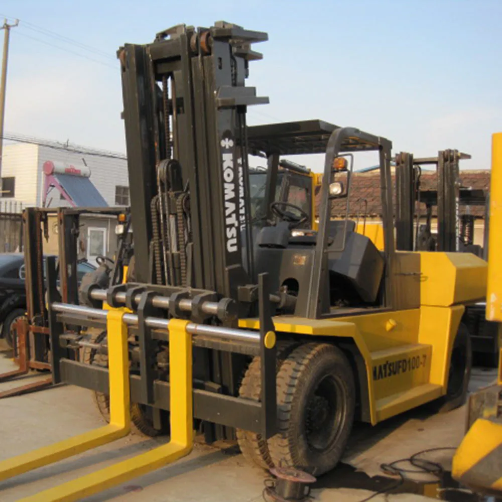 Used Komatsu FD100-7 Forklift, 10 ton cheap forklift on sale in Shanghai