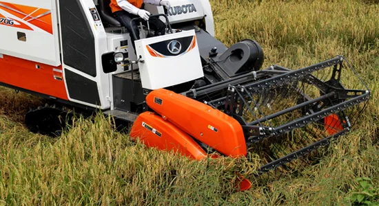 NEW JAPAN BRANCH COMBINE HARVESTER DC70 READY TO SELL EXPORT