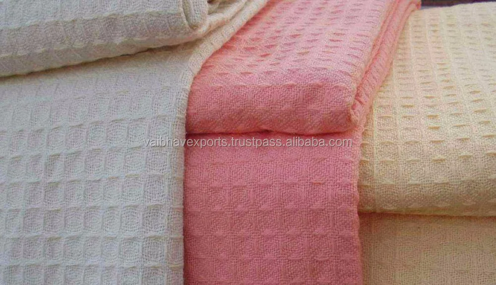 Premium Quality  Customised 100 % Cotton Waffle Weave Hospital Blankets Cotton Thermal Blankets Cotton Yoga Bath Blanket
