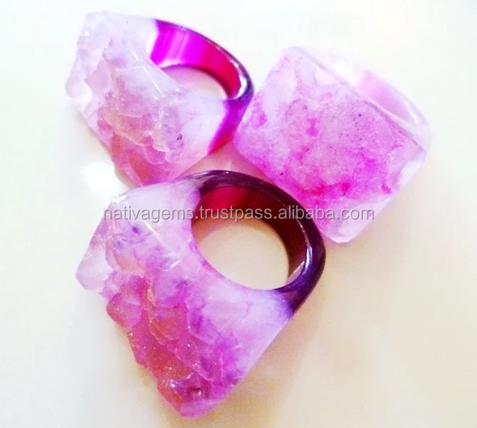 STUNNING BRAZILIAN AGATE STONE RING