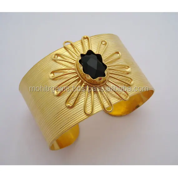 22 Carat Gold Plated Black Stone Wrist Angel Cuff Silicone Balance Bangles Custom Wholesale
