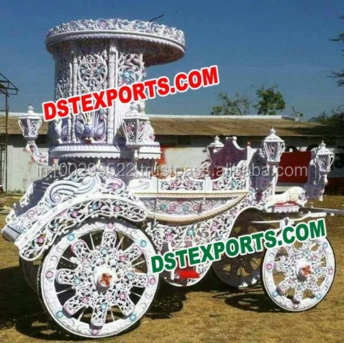 Royal Black Gold Horse Carriage Wedding Luxurious Royal Horse Carriages Presidential Royal Horse Drawn Carriage