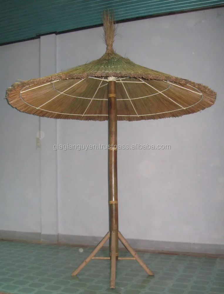 SEAGRASS BAMBOO UMBRELLA - PALM LEAF UMBRELLA_BAMBOO FURNITURE_CHEAPEST PRICE (email : Info@gianguyencraft.com)