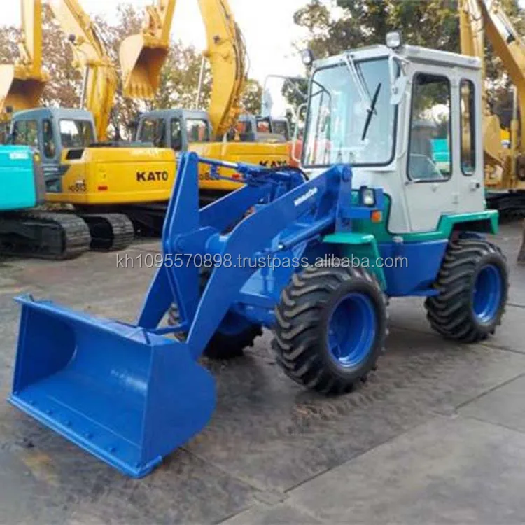 Cheap used Komatsu wheel loader WA40, original from Japan WA 40 for sale