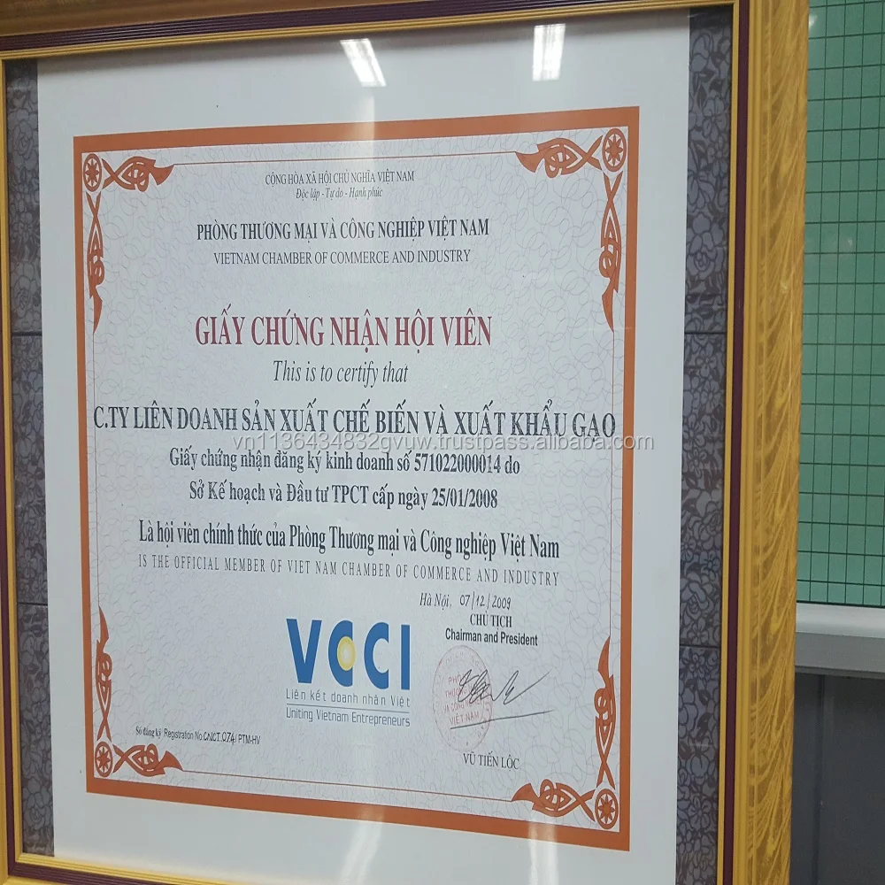 
TOP QUALITY VIETNAMESE 5% BROKEN PARBOILED YELLOW RICE 