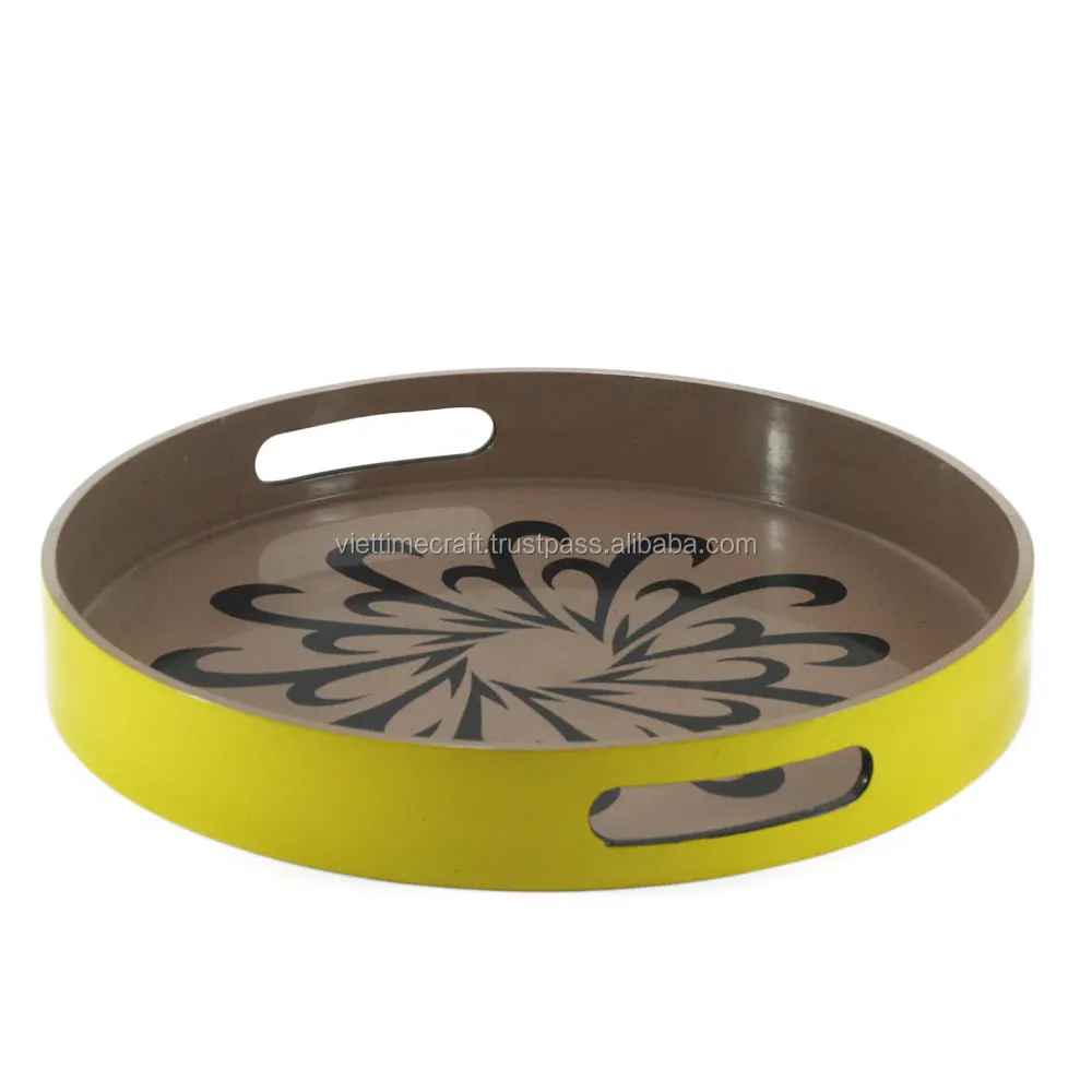 Lacquer serving tray with unique design
