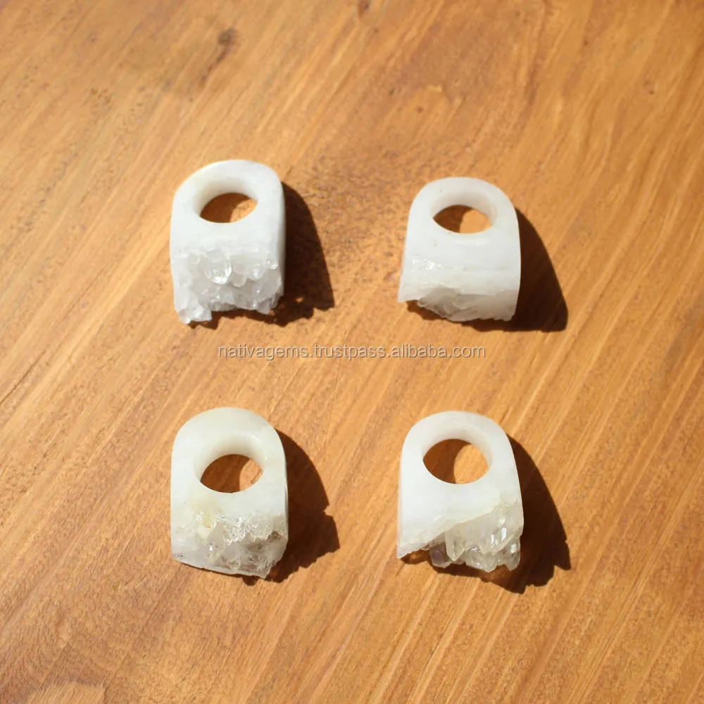 Прозрачные высококачественные кольца с кристаллами