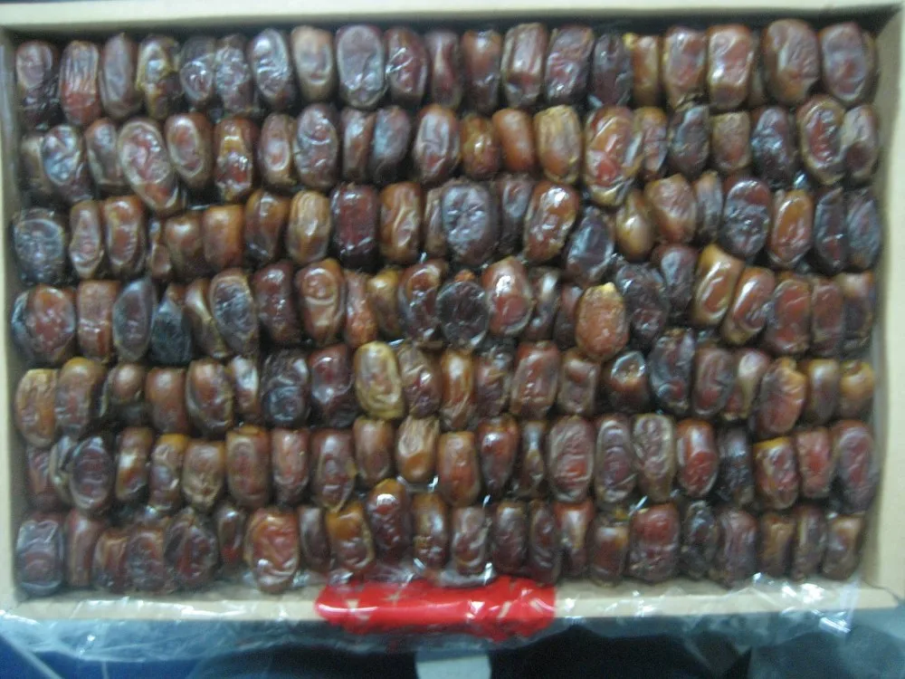 
Dry dates and semi dry dates. 