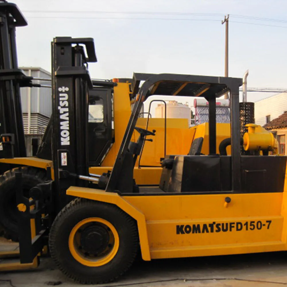Used Komatsu FD100-7 Forklift, 10 ton cheap forklift on sale in Shanghai