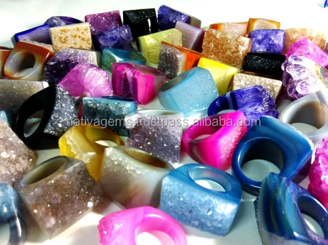 STUNNING BRAZILIAN AGATE STONE RING