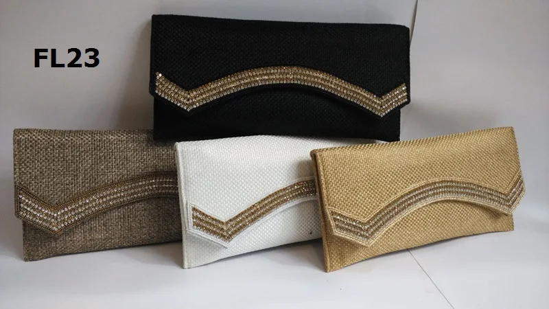 Женский вечерний клатч с вышивкой в виде полумесяца