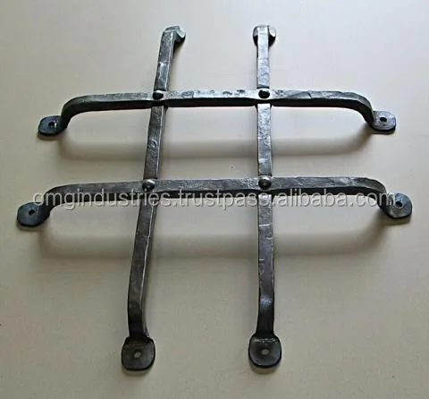 Специальный дизайн оконного гриля