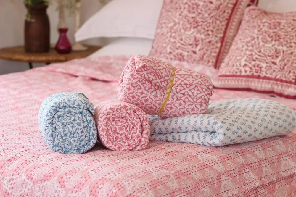 Cotton Soft Quality Pink Baby Crib Bedding Set For Girls  Crib Newborn Baby Bedding Set Cotton Cot Bedding Indian Baby Quilts