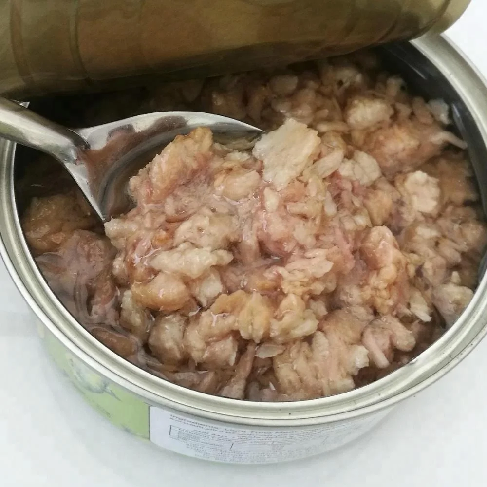 Консервированный тунец на масле, легко открывается