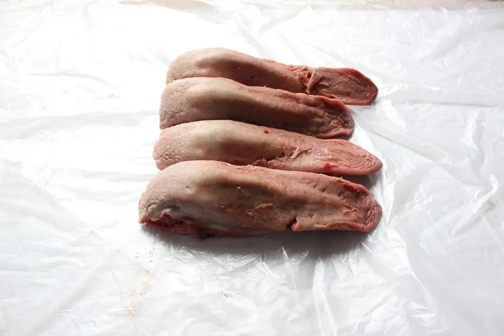 Pork tongue, pig tongue, frozen tongue