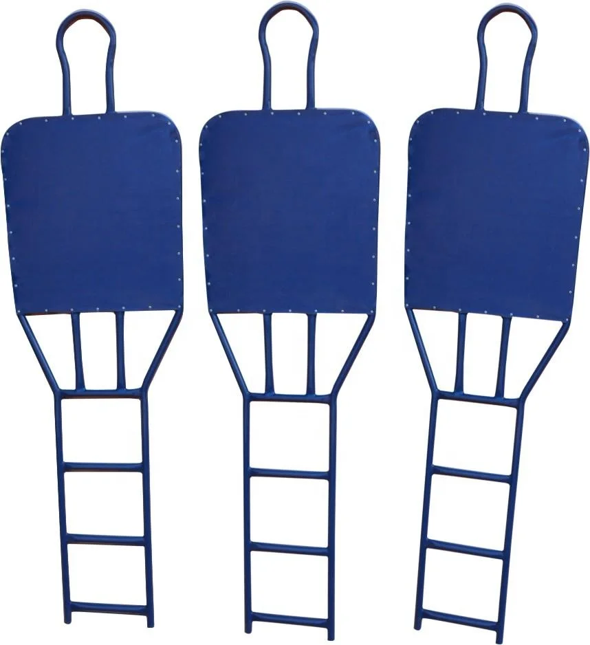 Новый спортивный манекен для игры в футбол